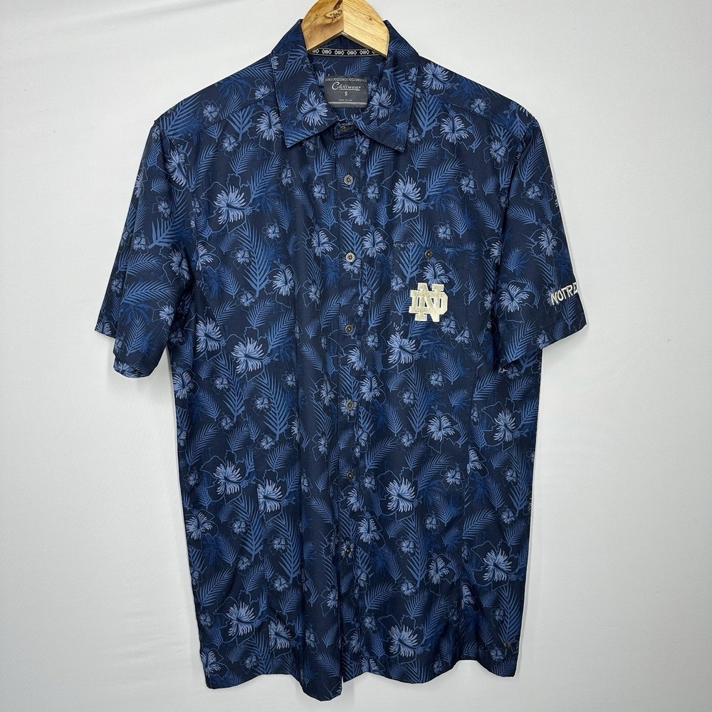 Chiliwear Men's Blue Notre Dame Fighting Irish floral button-down Small Hawaiian